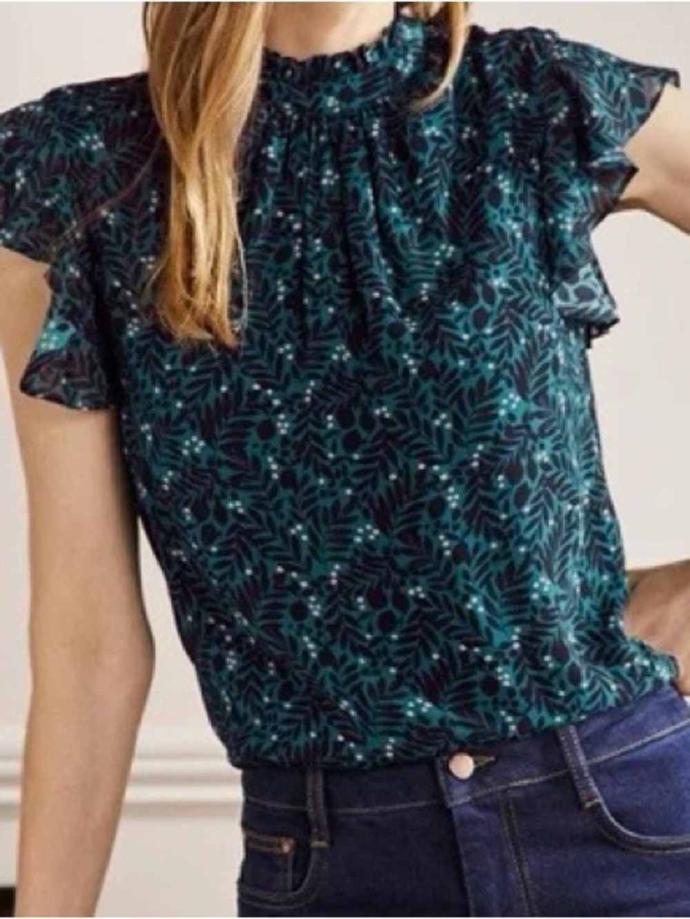 Boden sleeveless floral pattern top size 6